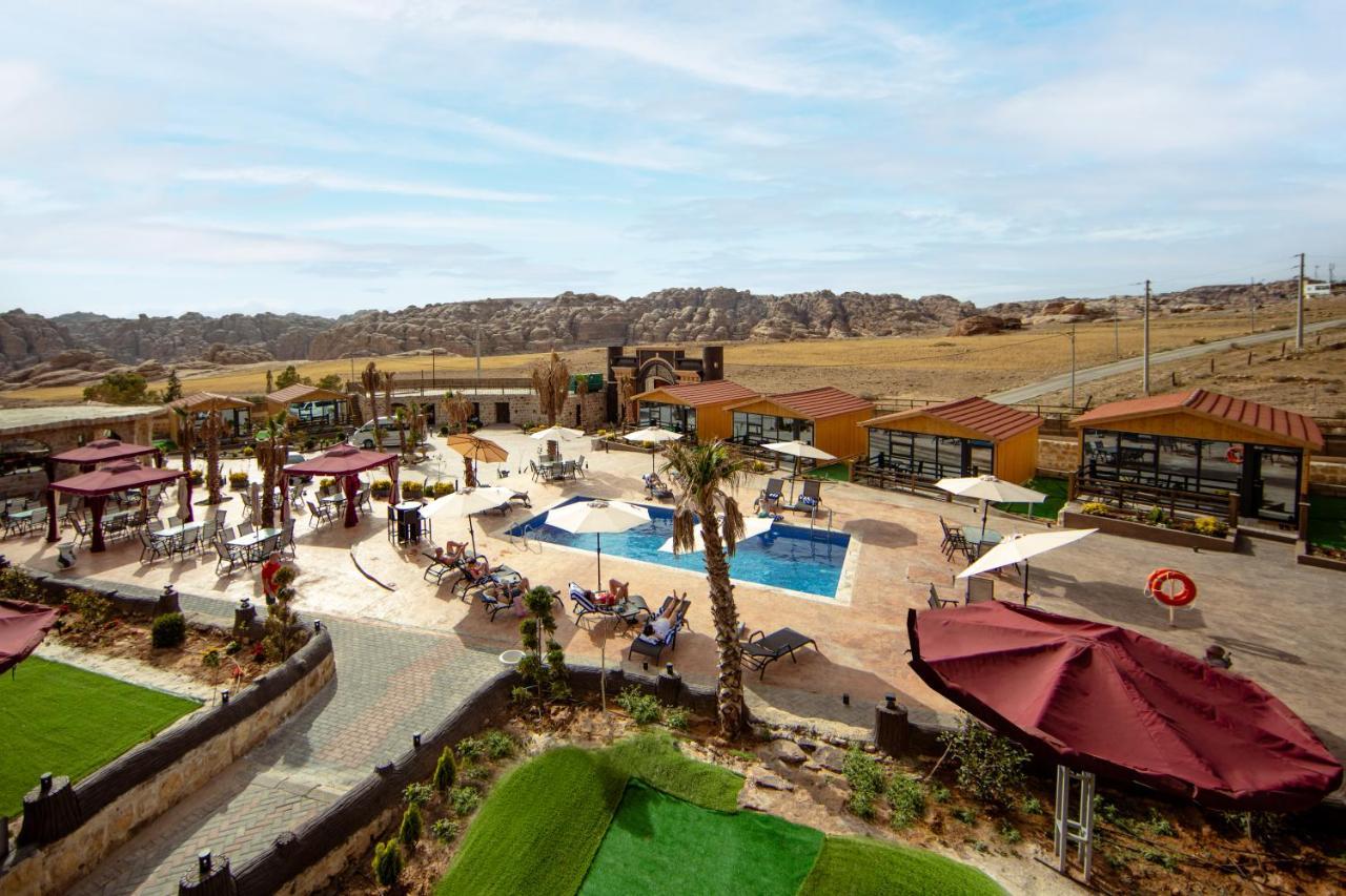 Petra Seasons Luxury Resort Al Hayy Exterior foto
