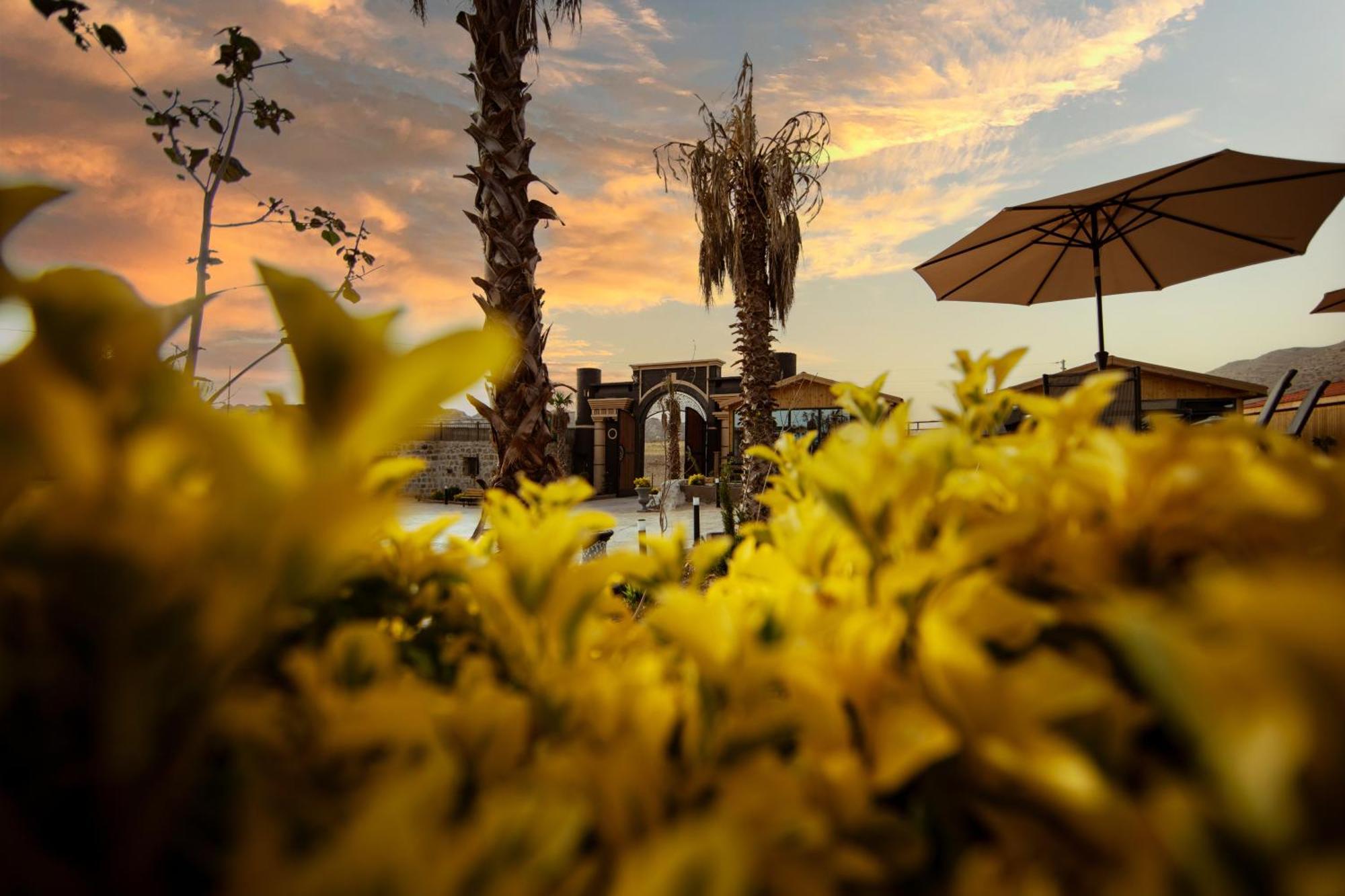 Petra Seasons Luxury Resort Al Hayy Exterior foto